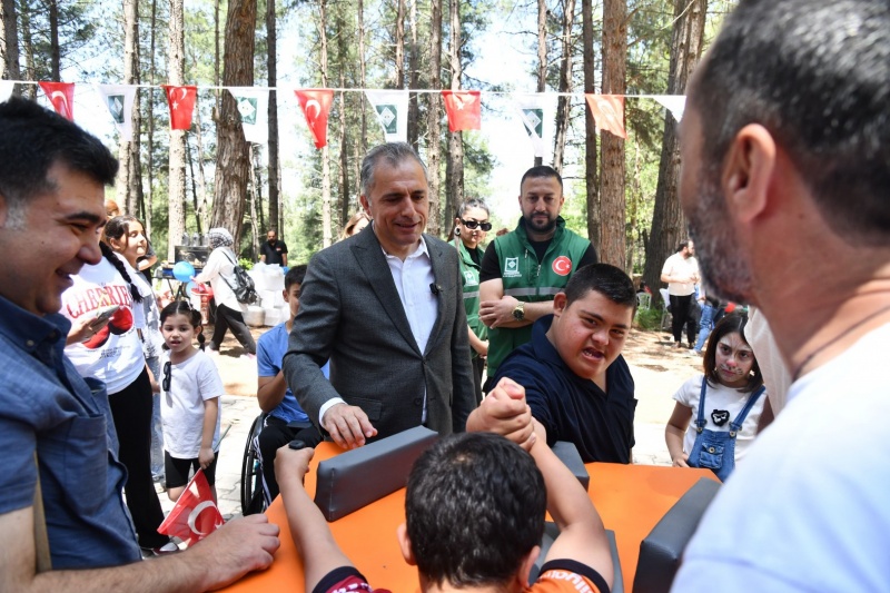 OSMANİYE BELEDİYESİ’NDEN ENGELLİLER HAFTASI’NDA ANLAMLI PİKNİK ETKİNLİĞİ