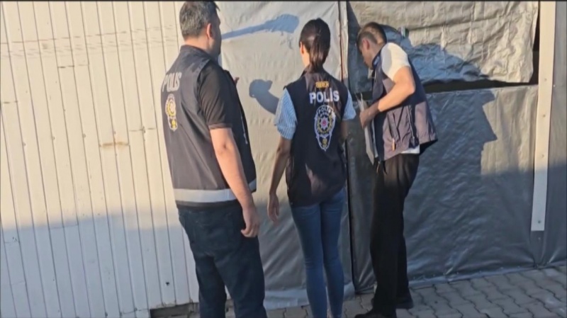 OSMANİYE MERKEZLİ 5 İLDE SİBER DOLANDIRICILIK OPERASYONU:3 TUTUKLAMA