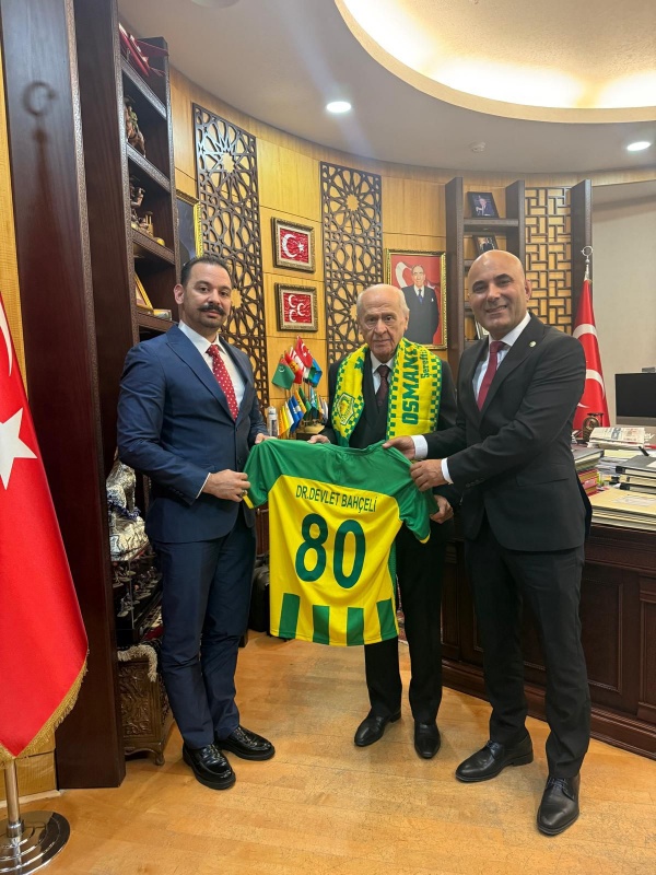 DEVLET BAHÇELİ, OSMANİYESPOR FK’NIN ONURSAL BAŞKANI OLDU