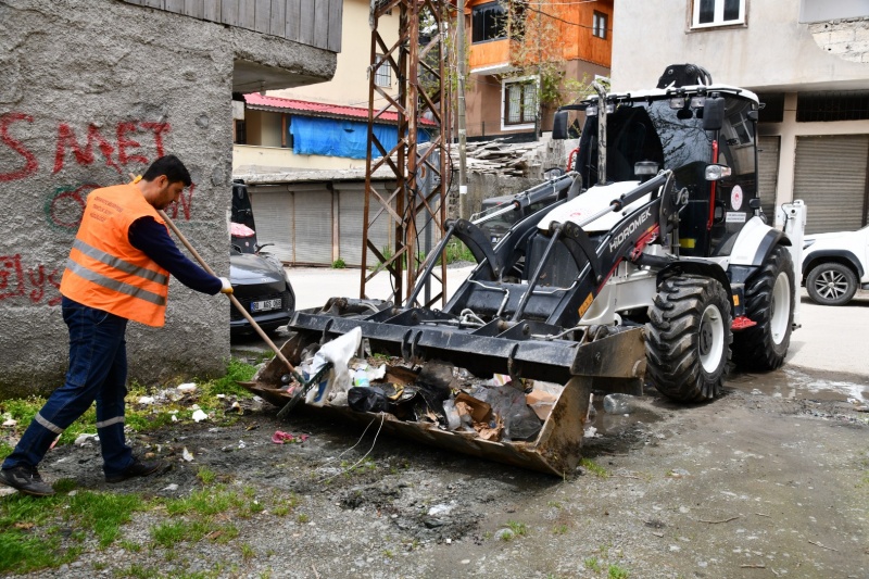 ZORKUN VE OLUKBAŞI’NDA YAYLA SEZONU ÖNCESİ TEMİZLİK ÇALIŞMASI